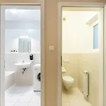Comfy - Modern - Downtown - Ac *