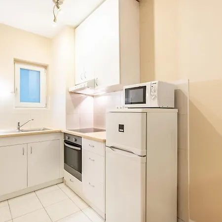 Comfy - Modern - Downtown - Ac דירה *